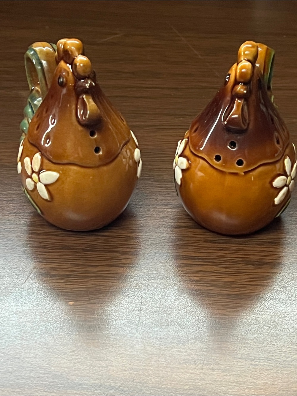 Vintage Ceramic Chicken Salt and Pepper Shakers - Made in Japan